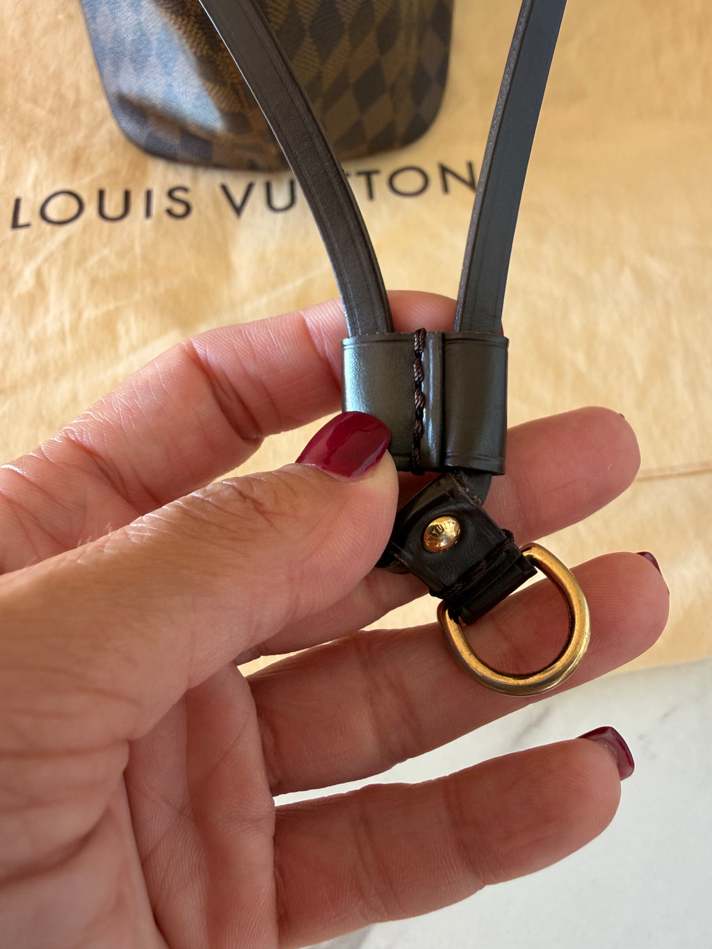 Louis Vuitton Neverfull MM Damier Canvas