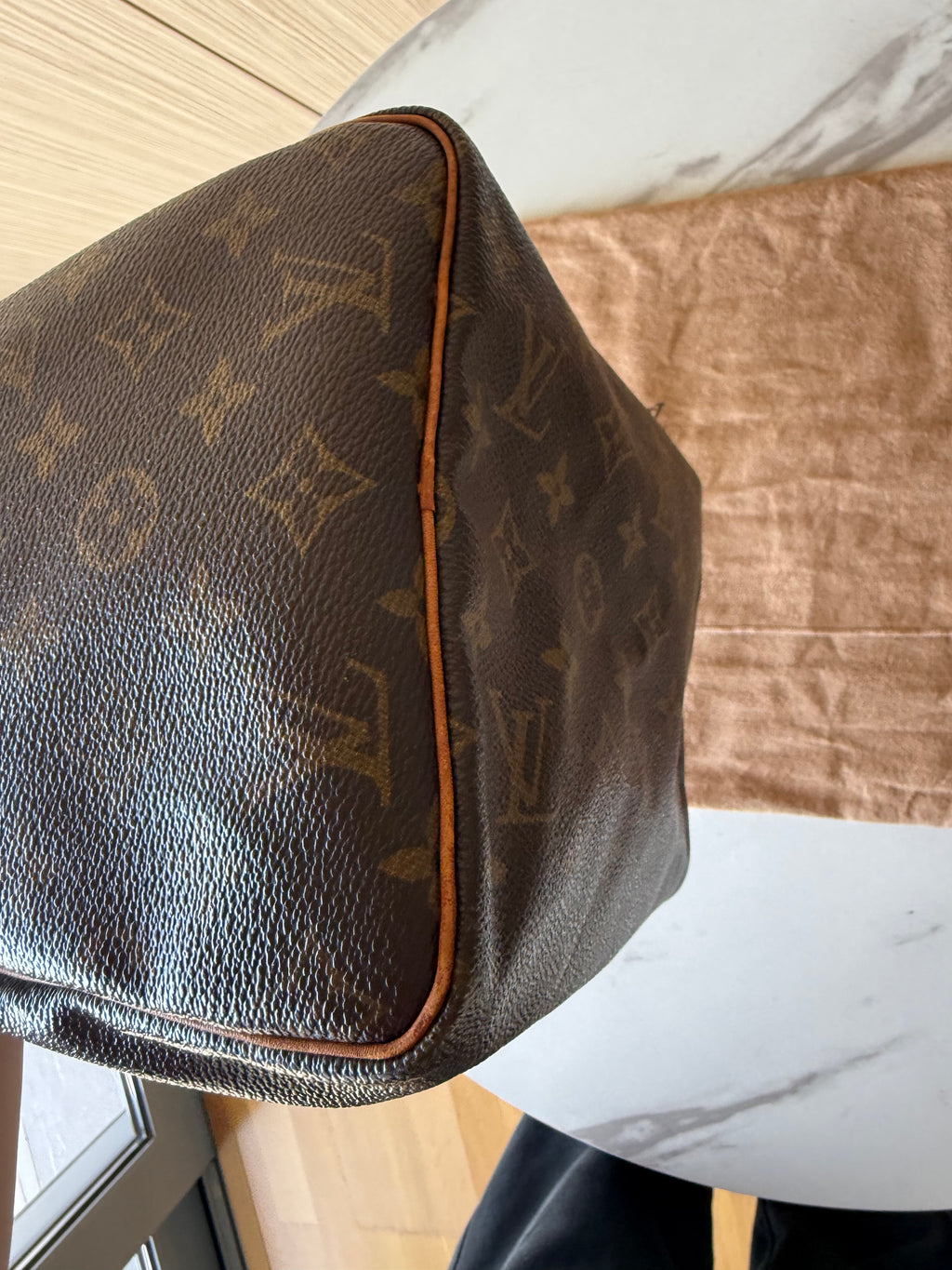 Louis Vuitton Speedy 30 Monogram Canvas Handbag