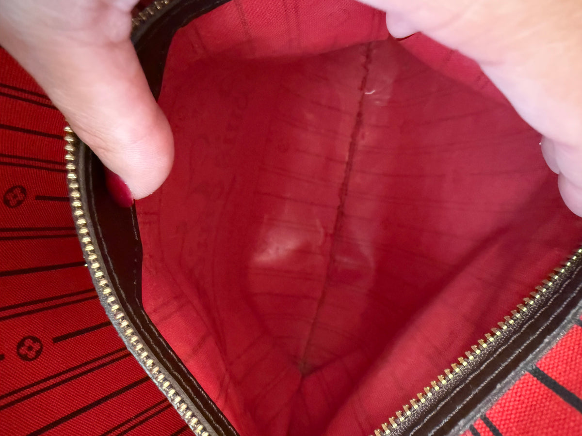 Louis Vuitton Neverfull MM Damier Canvas