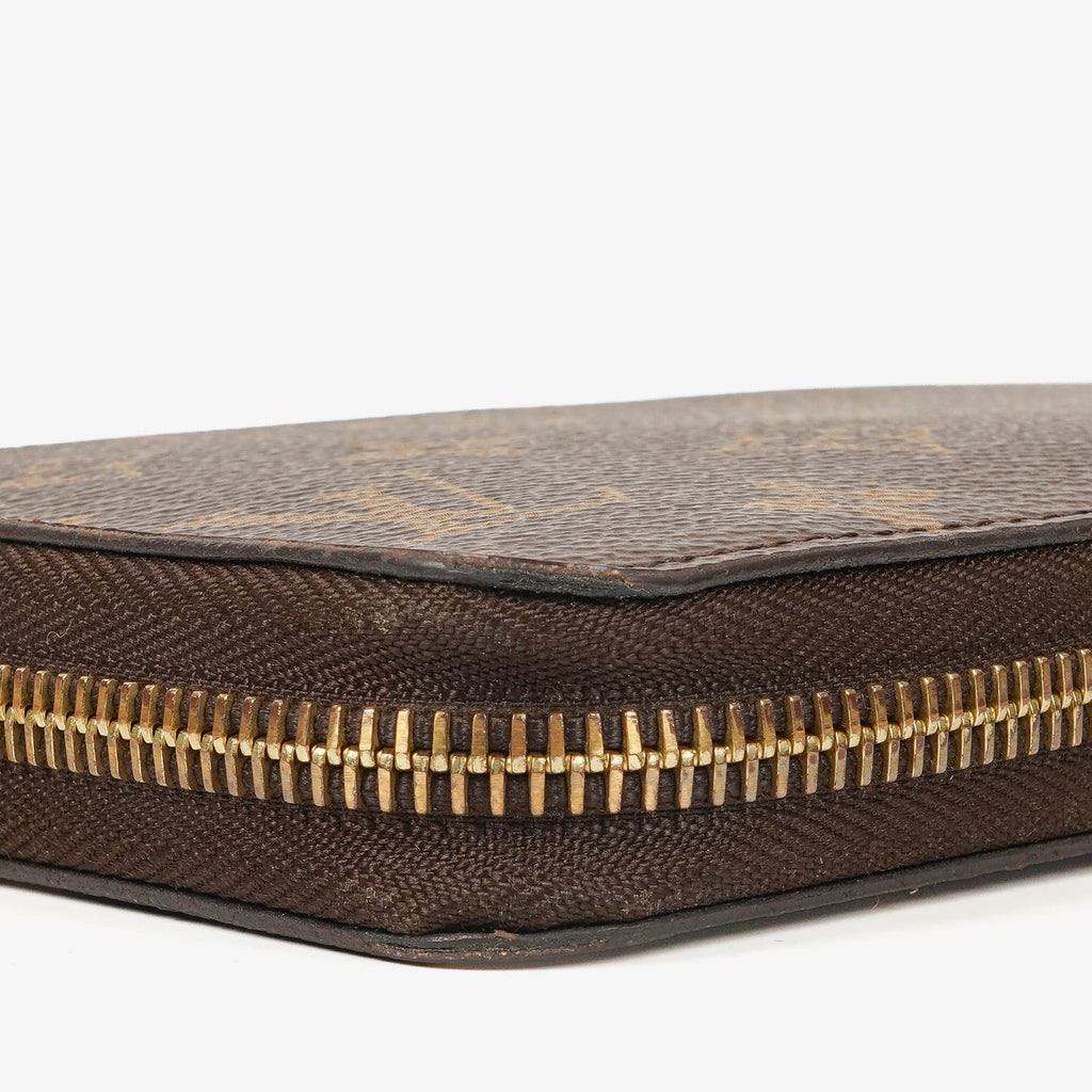 Louis Vuitton Zippy Monogram Wallet