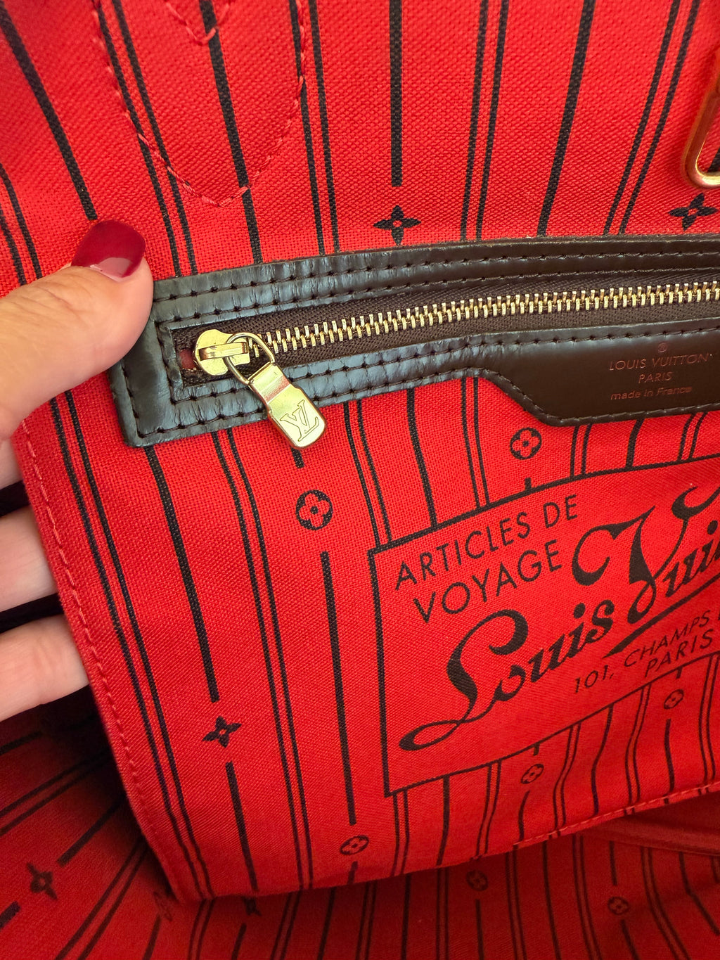 Louis Vuitton Neverfull MM Damier Canvas