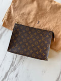Louis Vuitton Pouch 26