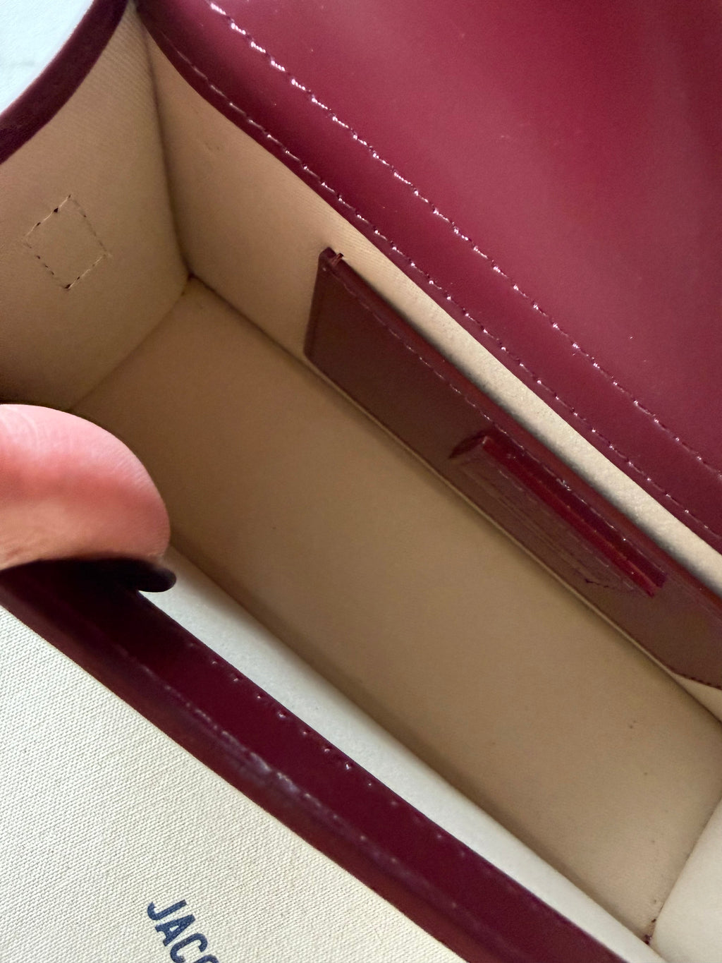 Jacquemus Le Grand Bambino Bordeaux