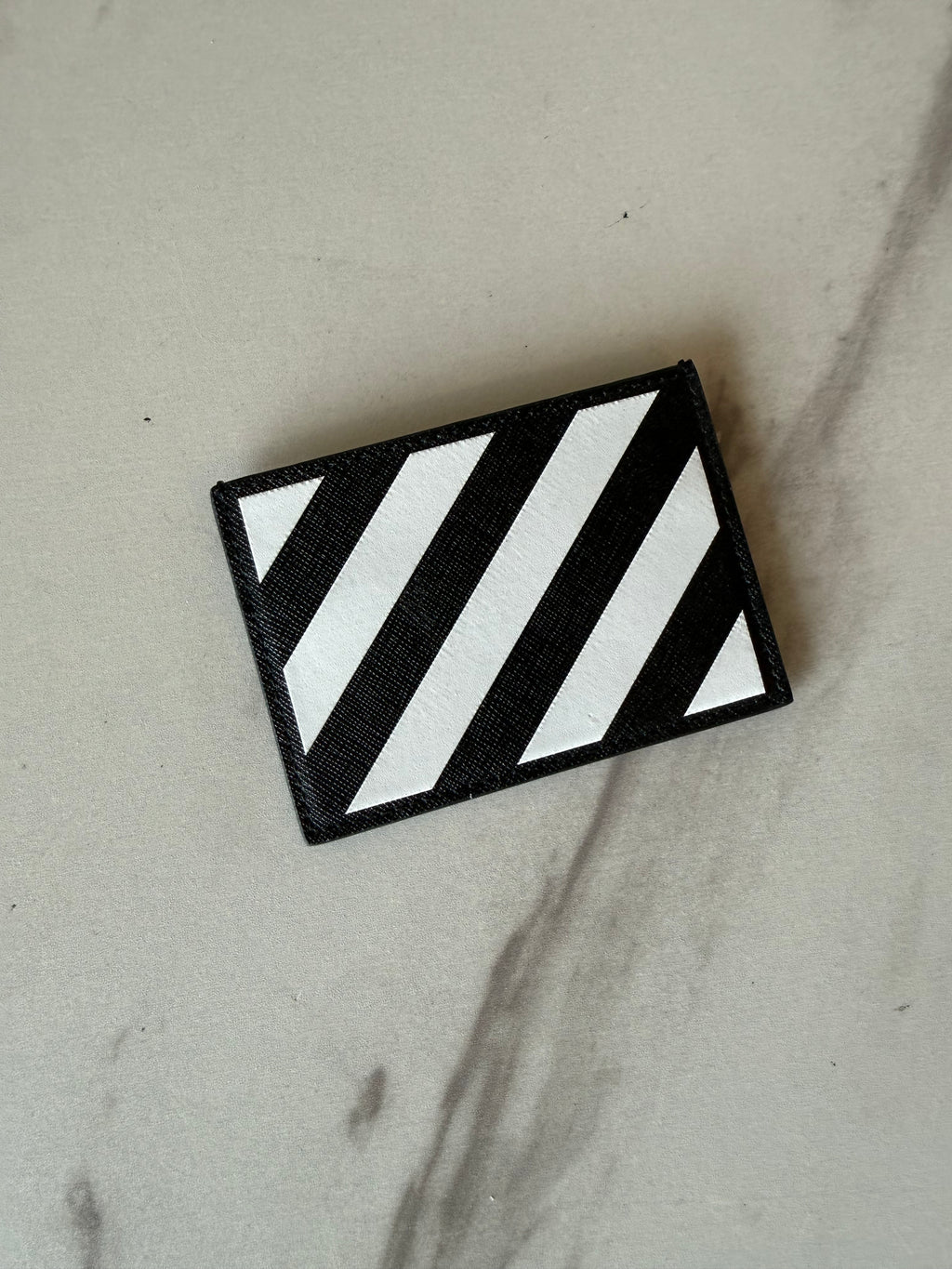 Off-White Cardholder