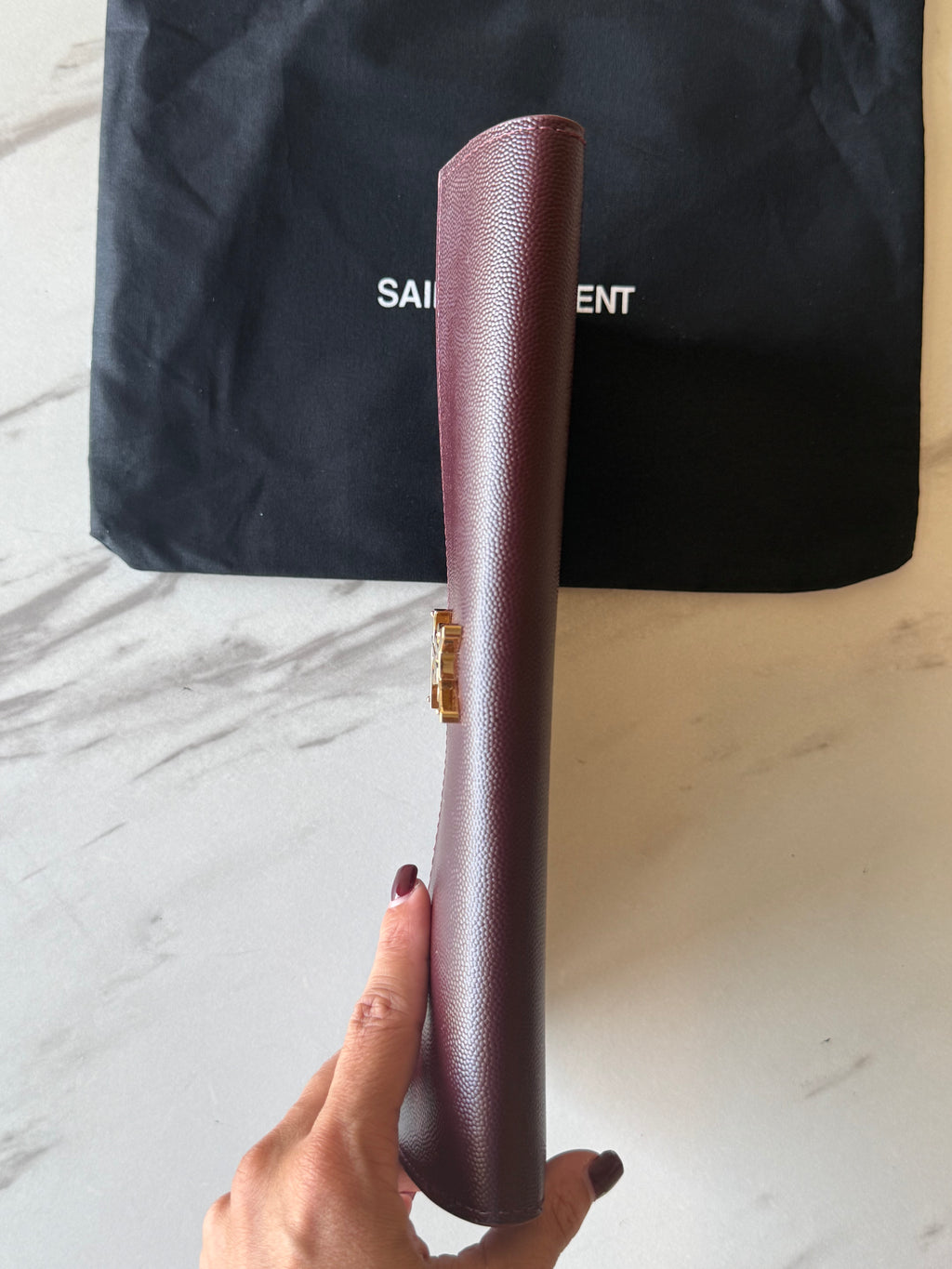 YSL UPTOWN POUCH IN GRAIN DE POUDRE LEATHER BORDEAUX