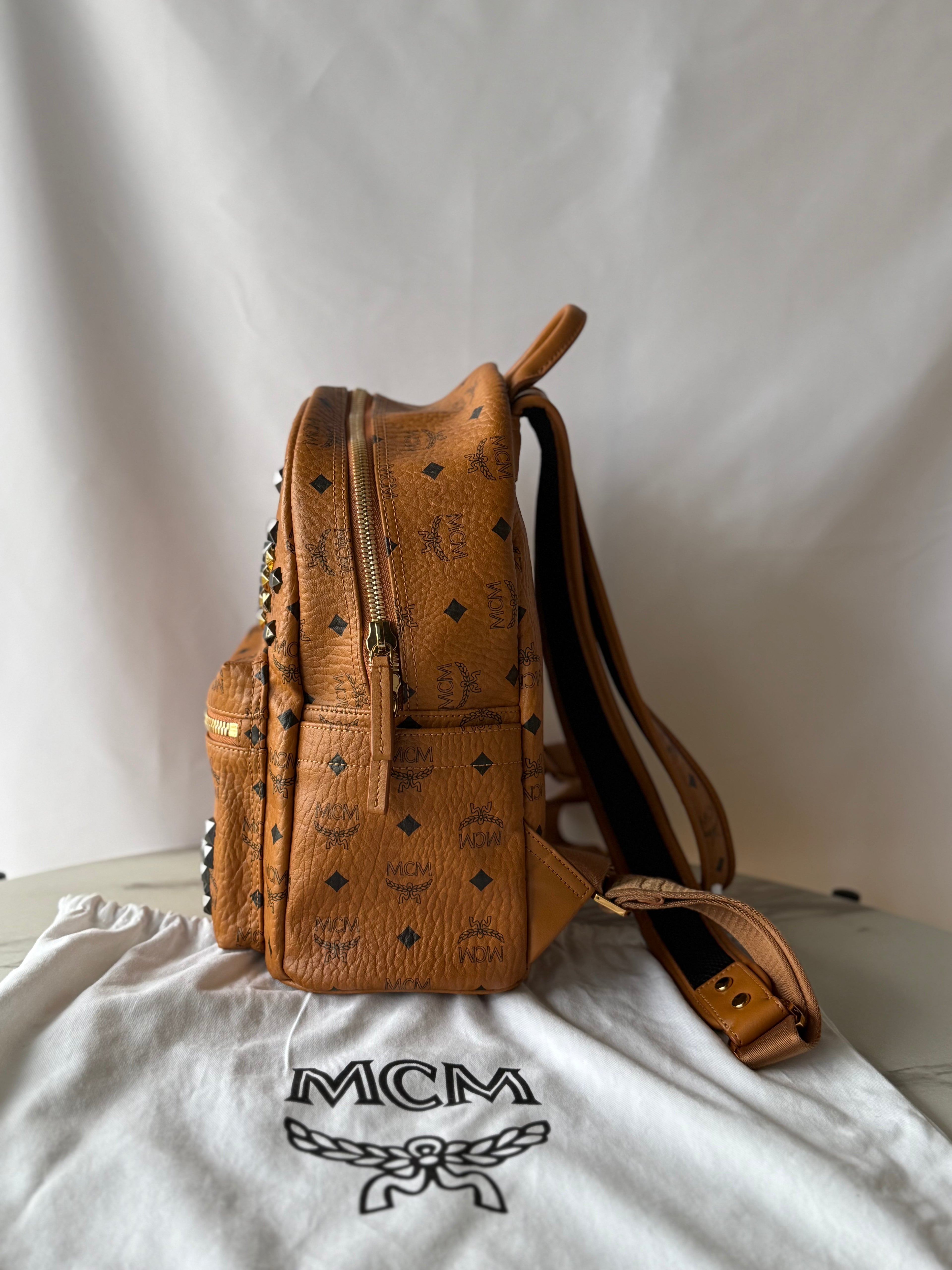 MCM Backpack Stark Side Studs