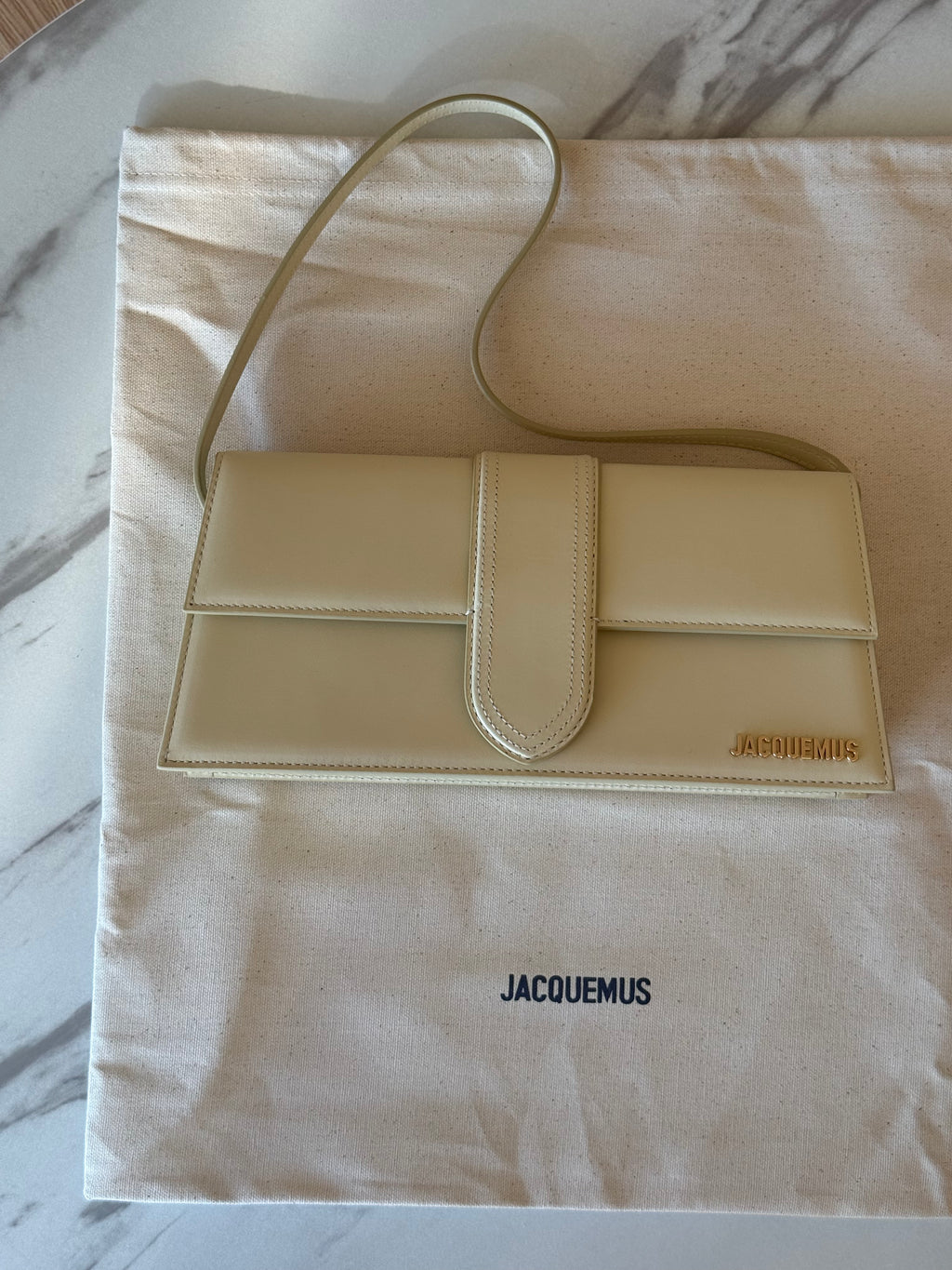 Jacquemus The Long Bambino Beige