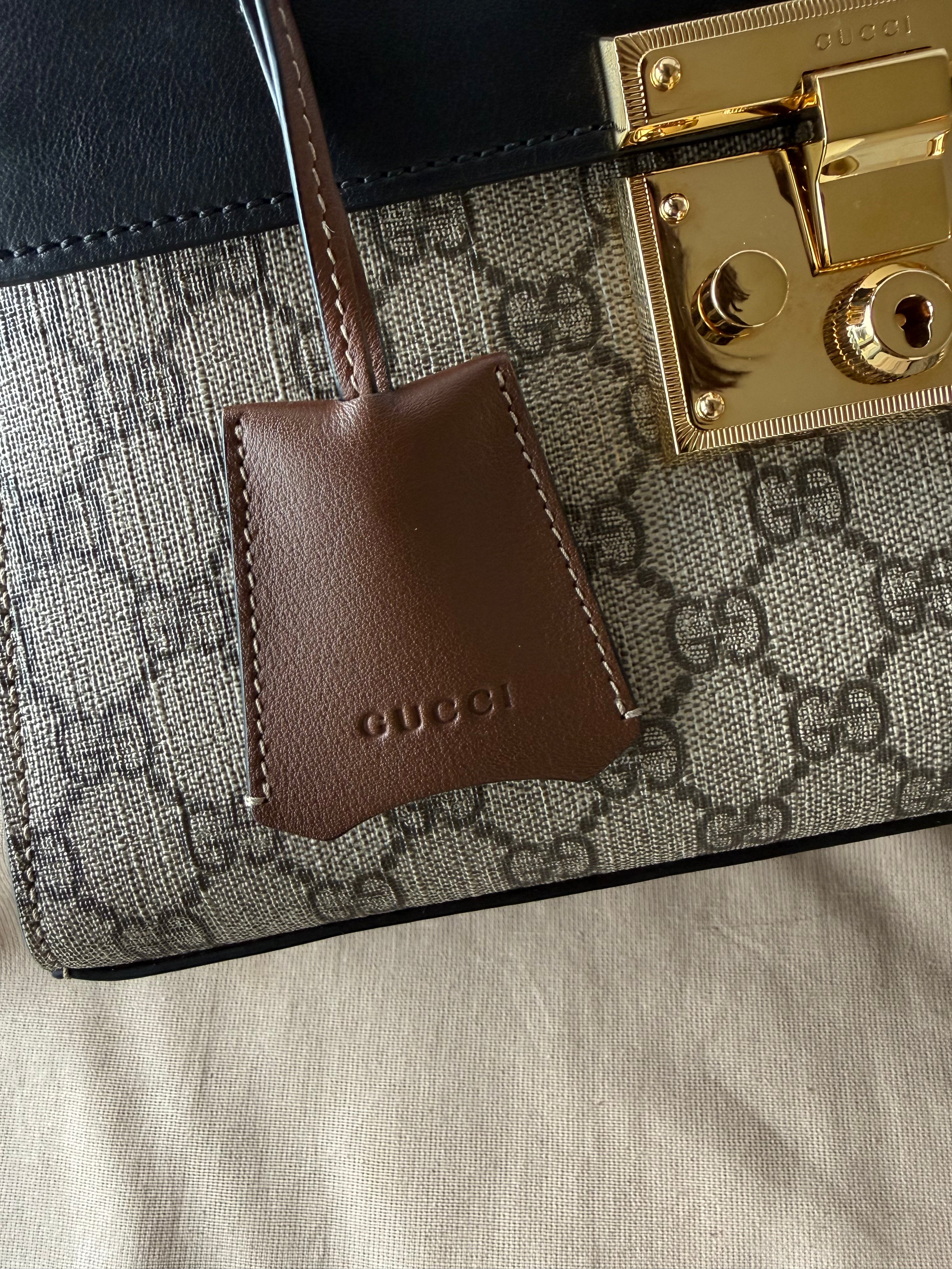 Gucci Padlock GG Supreme Top Handle.