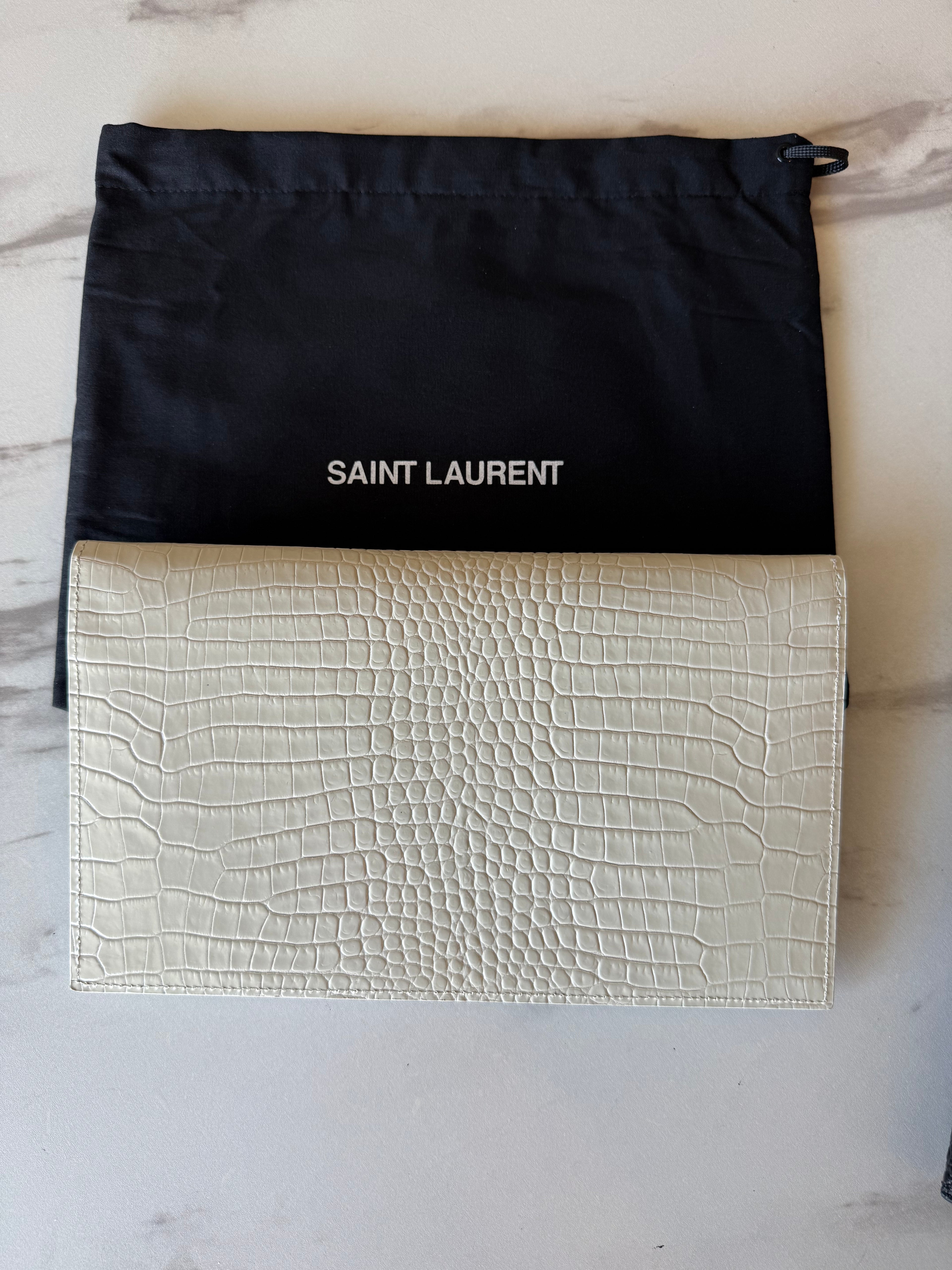 YSL UPTOWN POUCH IN CROCODILE SHINY LEATHER WHITE