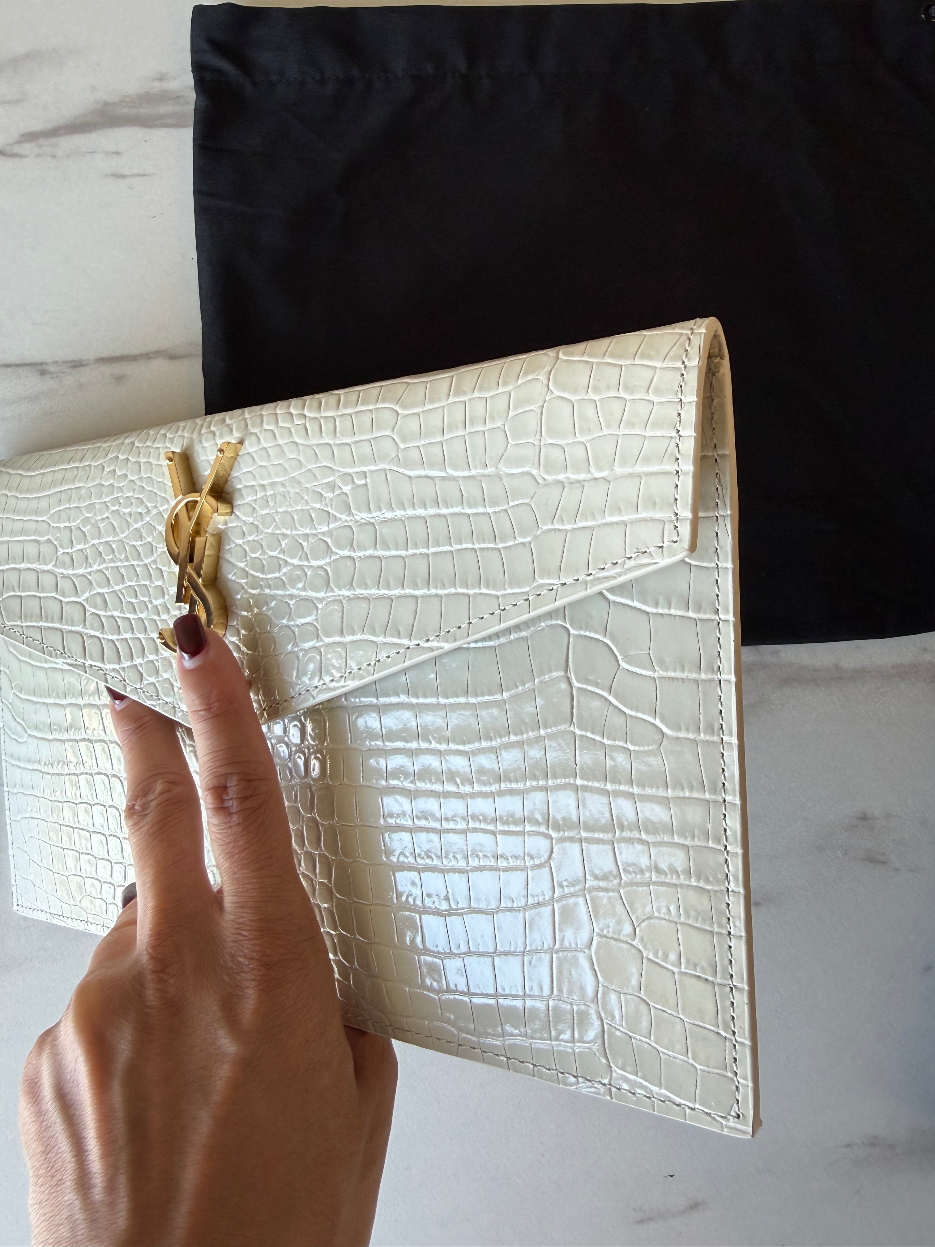 YSL UPTOWN POUCH IN CROCODILE SHINY LEATHER WHITE