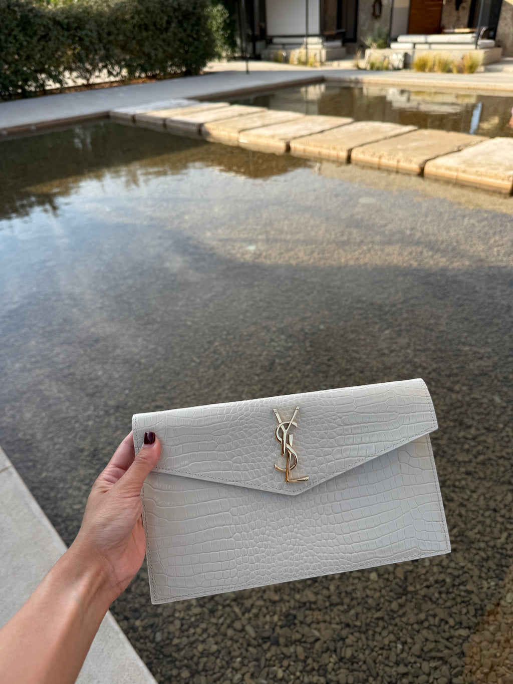 YSL UPTOWN POUCH IN CROCODILE SHINY LEATHER WHITE