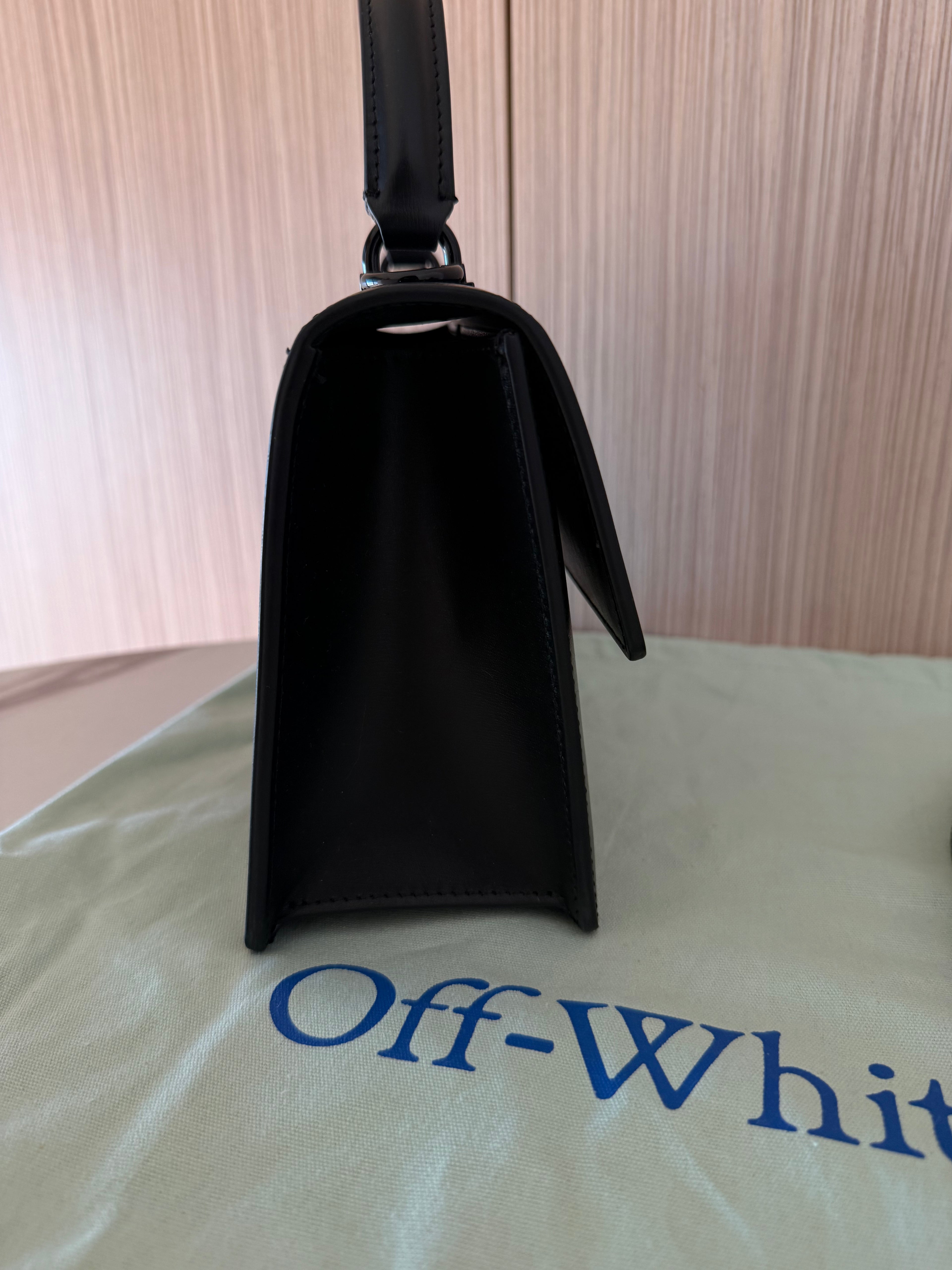 Off White Jitney 1.4 Leather Handbag