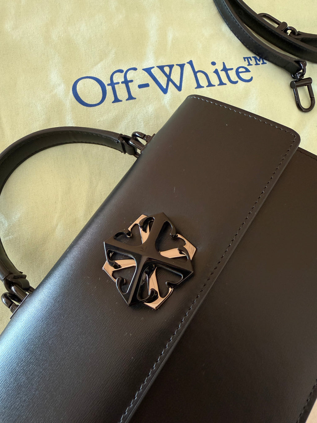Off White Jitney 1.4 Leather Handbag