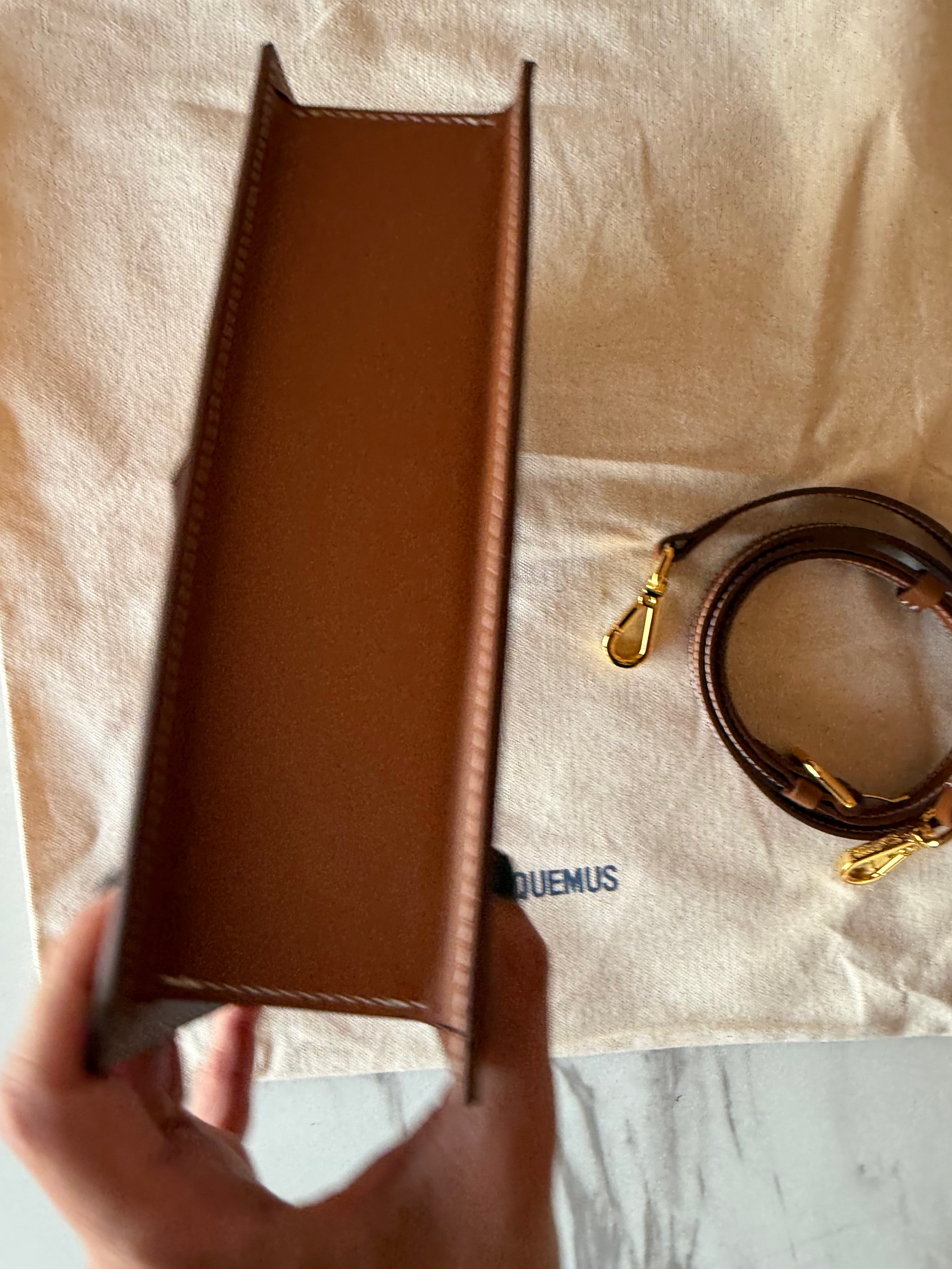 Jacquemus Le Grand Bambino, Brown