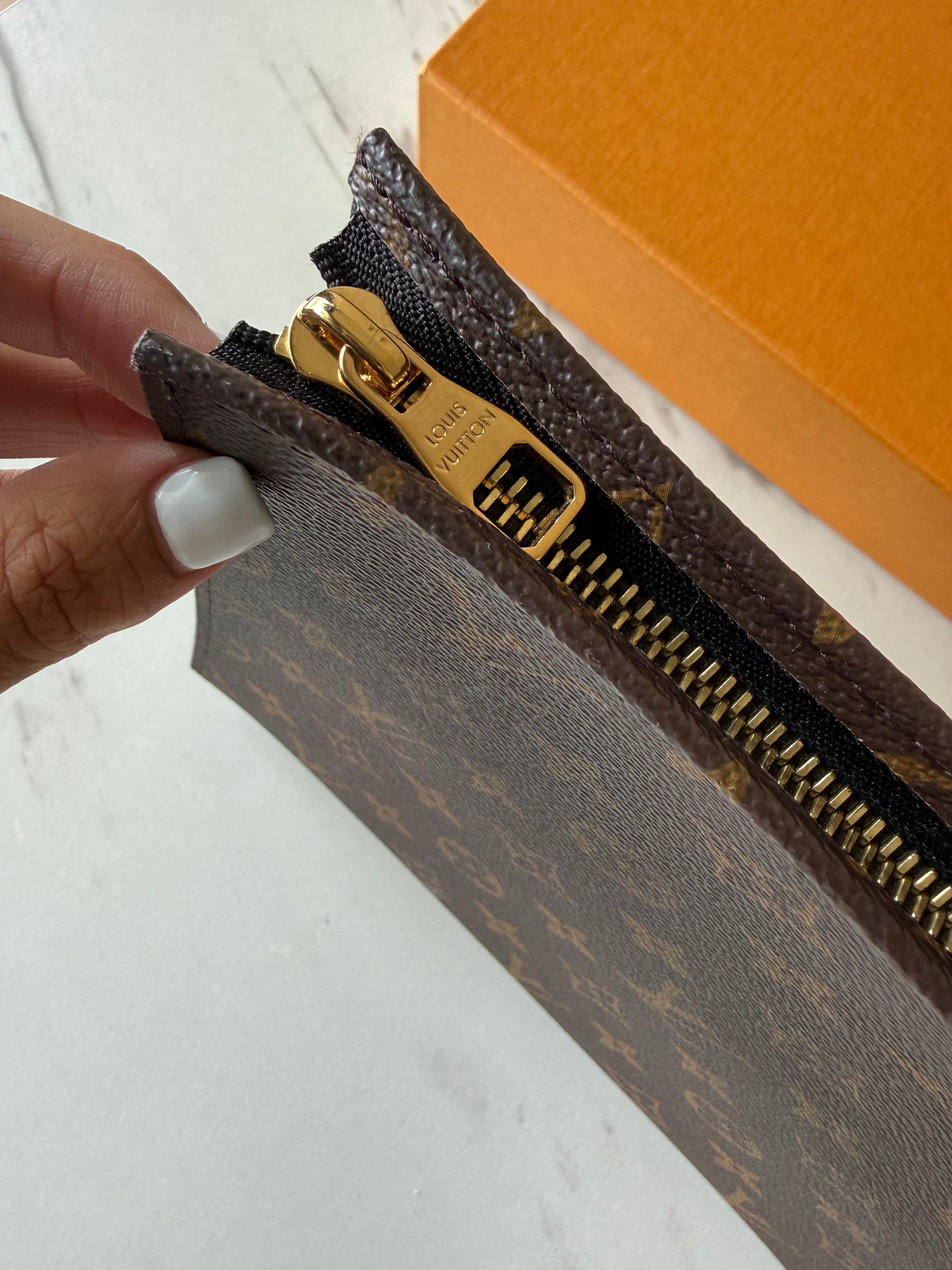 Louis Vuitton Toiletry Pouch 26