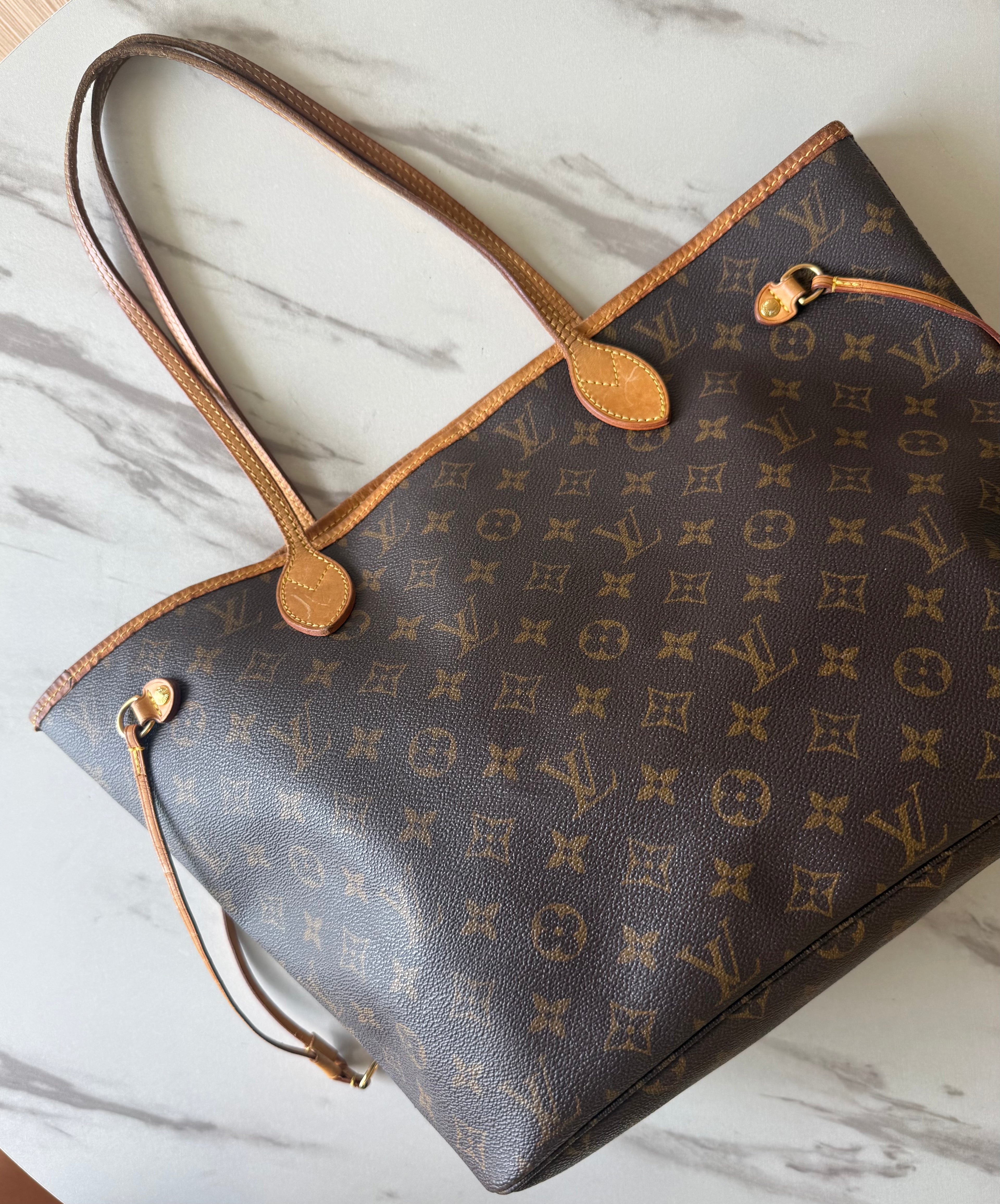 Louis Vuitton Neverfull MM Monogram Canvas