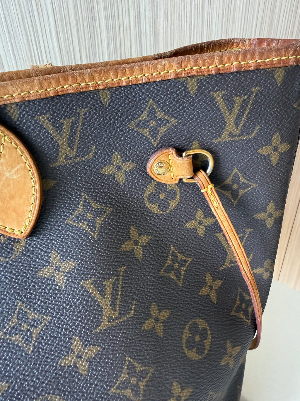 Louis Vuitton Neverfull MM Monogram Canvas