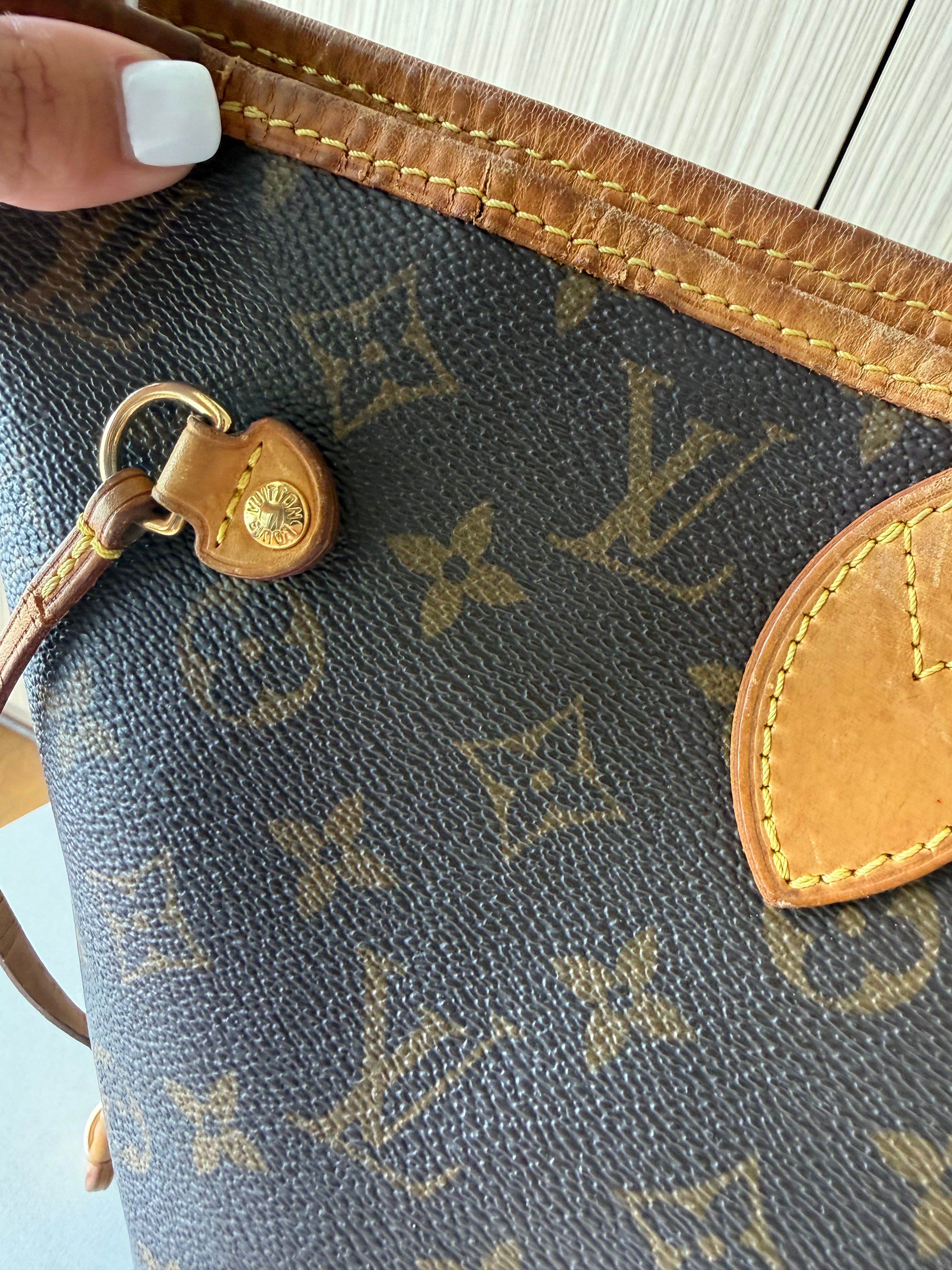 Louis Vuitton Neverfull MM Monogram Canvas