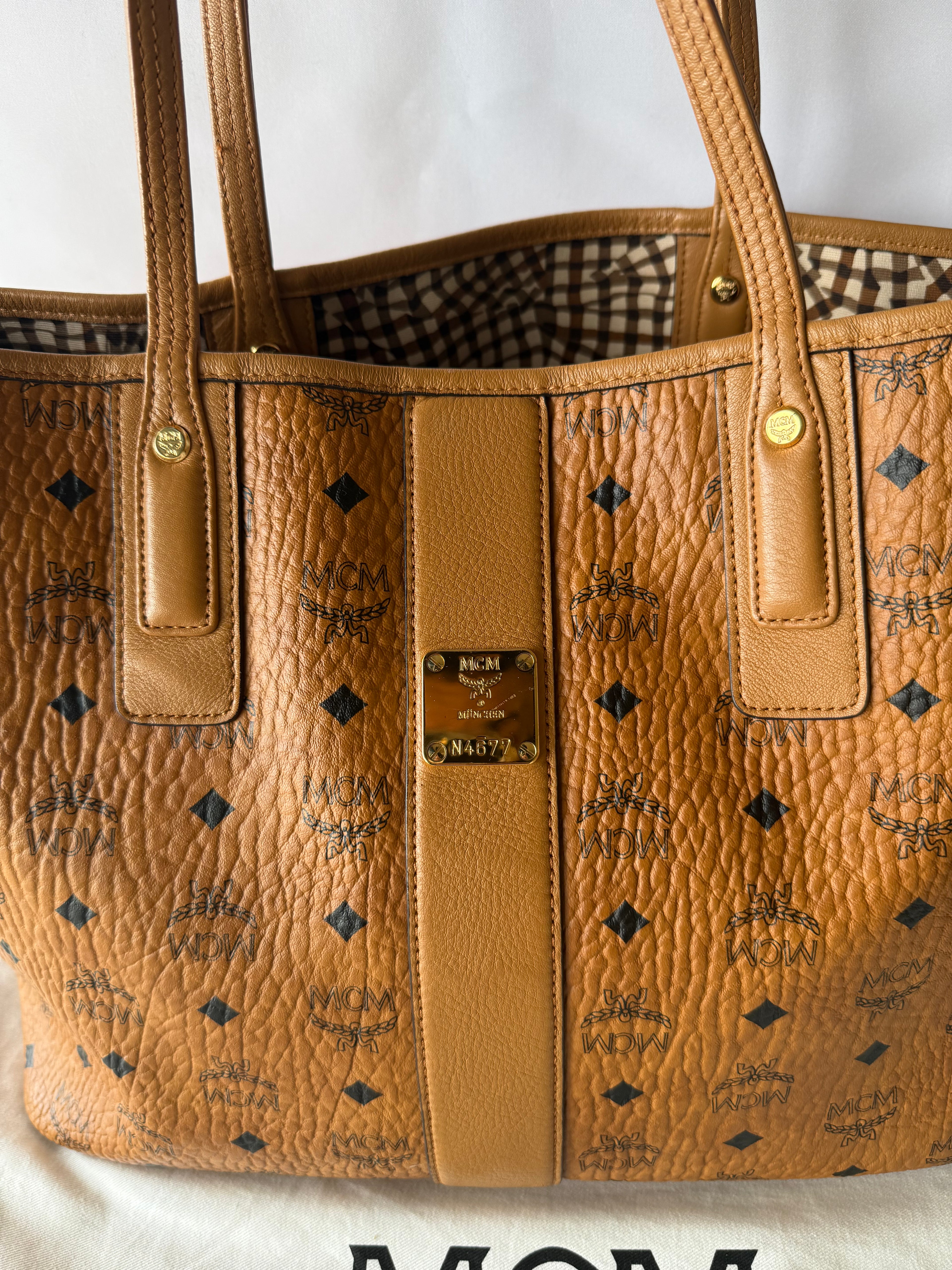 MCM Liz Reversible Shopper Bag