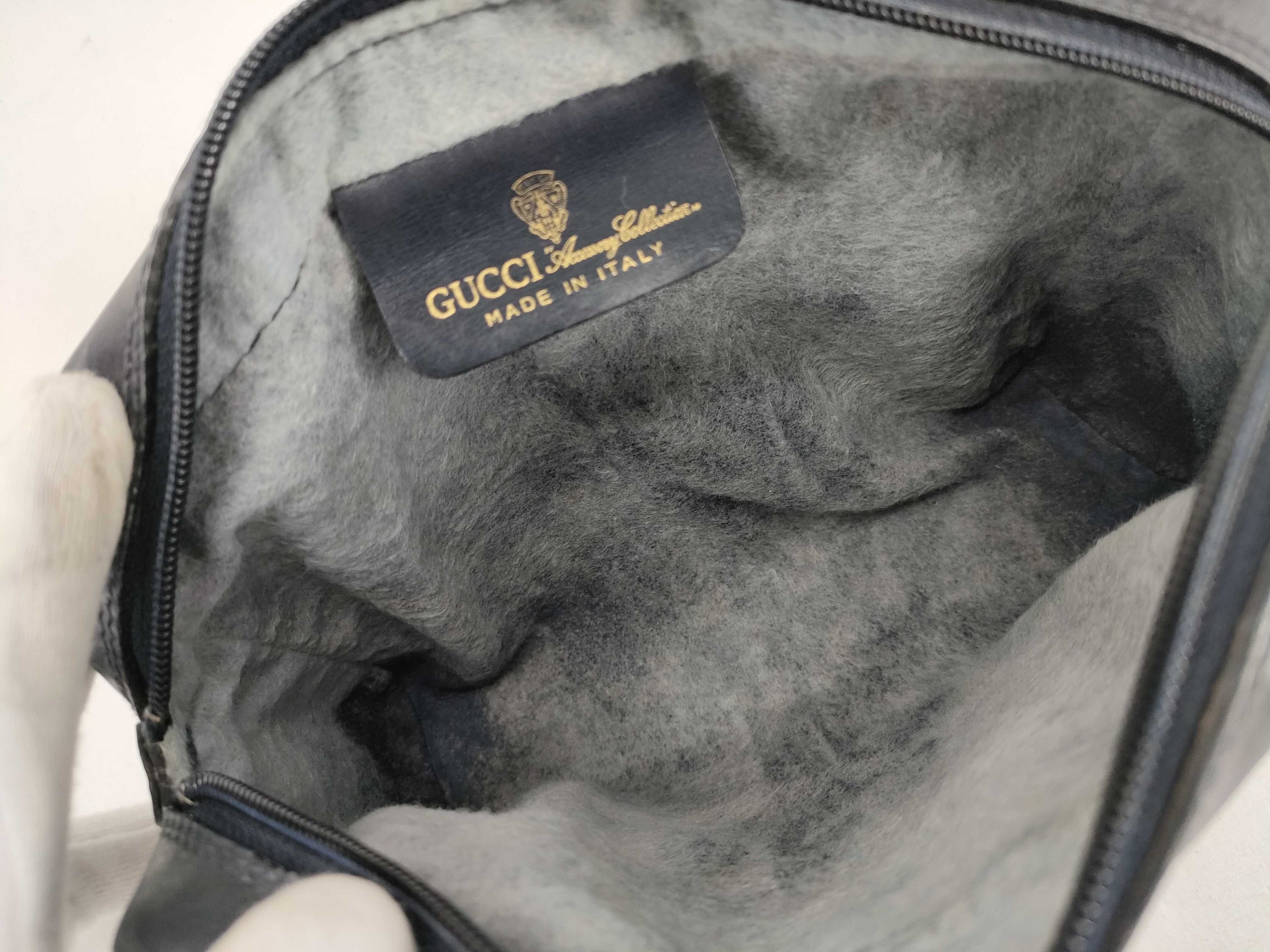 Gucci GG Supreme Pouch