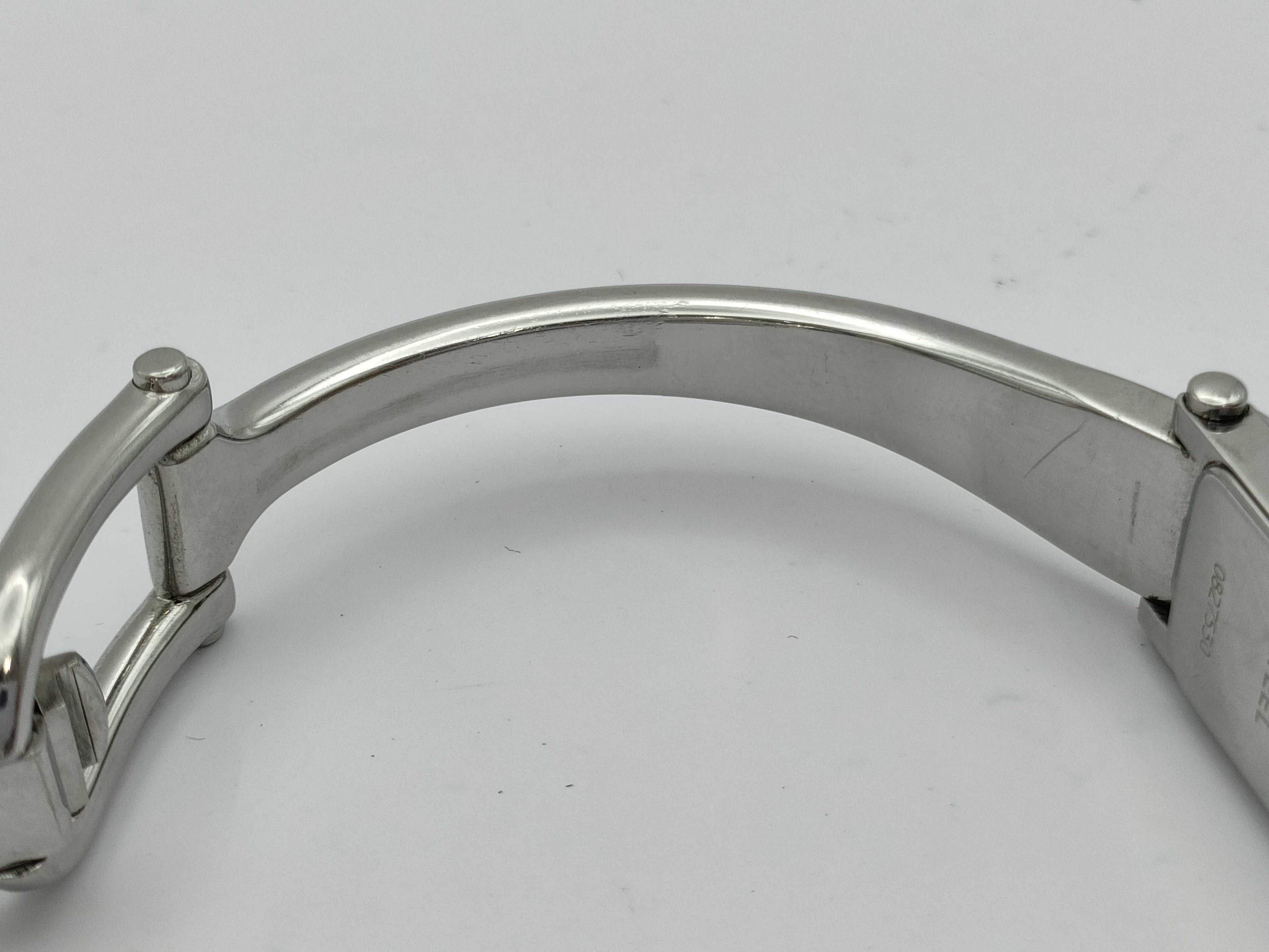 Gucci 1500l Quartz Ladies Watch