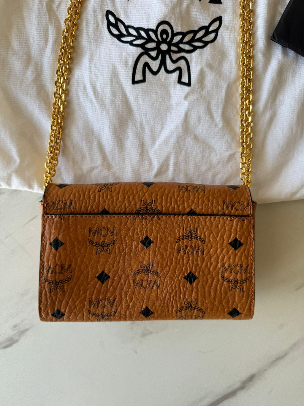Visetos Small Millie Crossbody Bag Cognac
