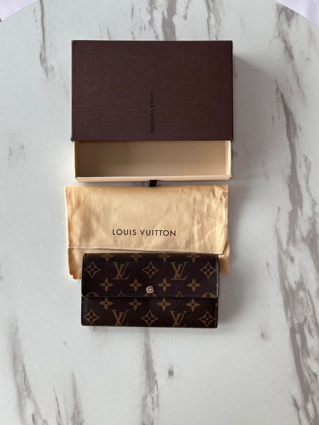 Louis Vuitton Sarah Wallet