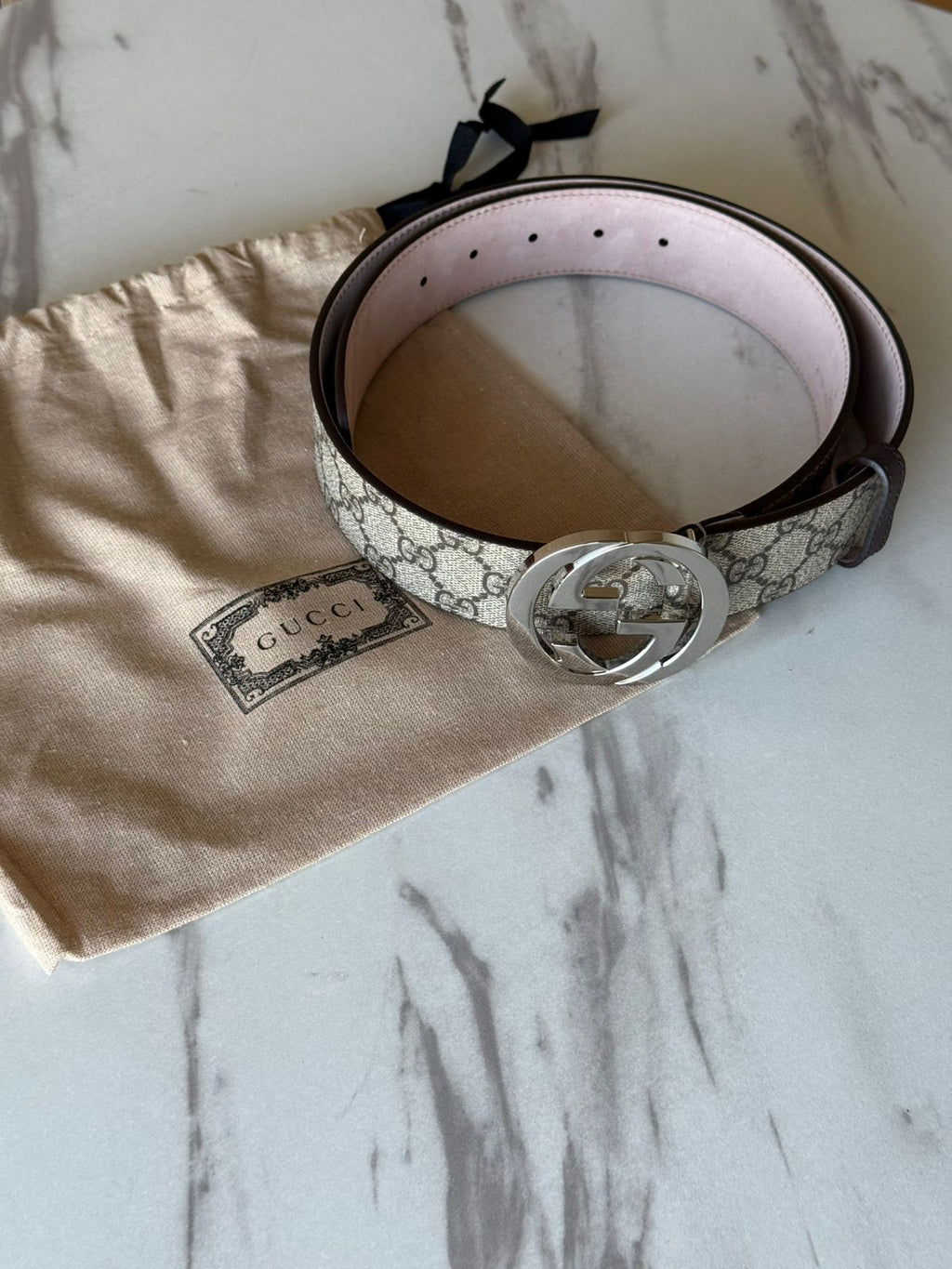 Gucci Belt with Interlocking G buckle