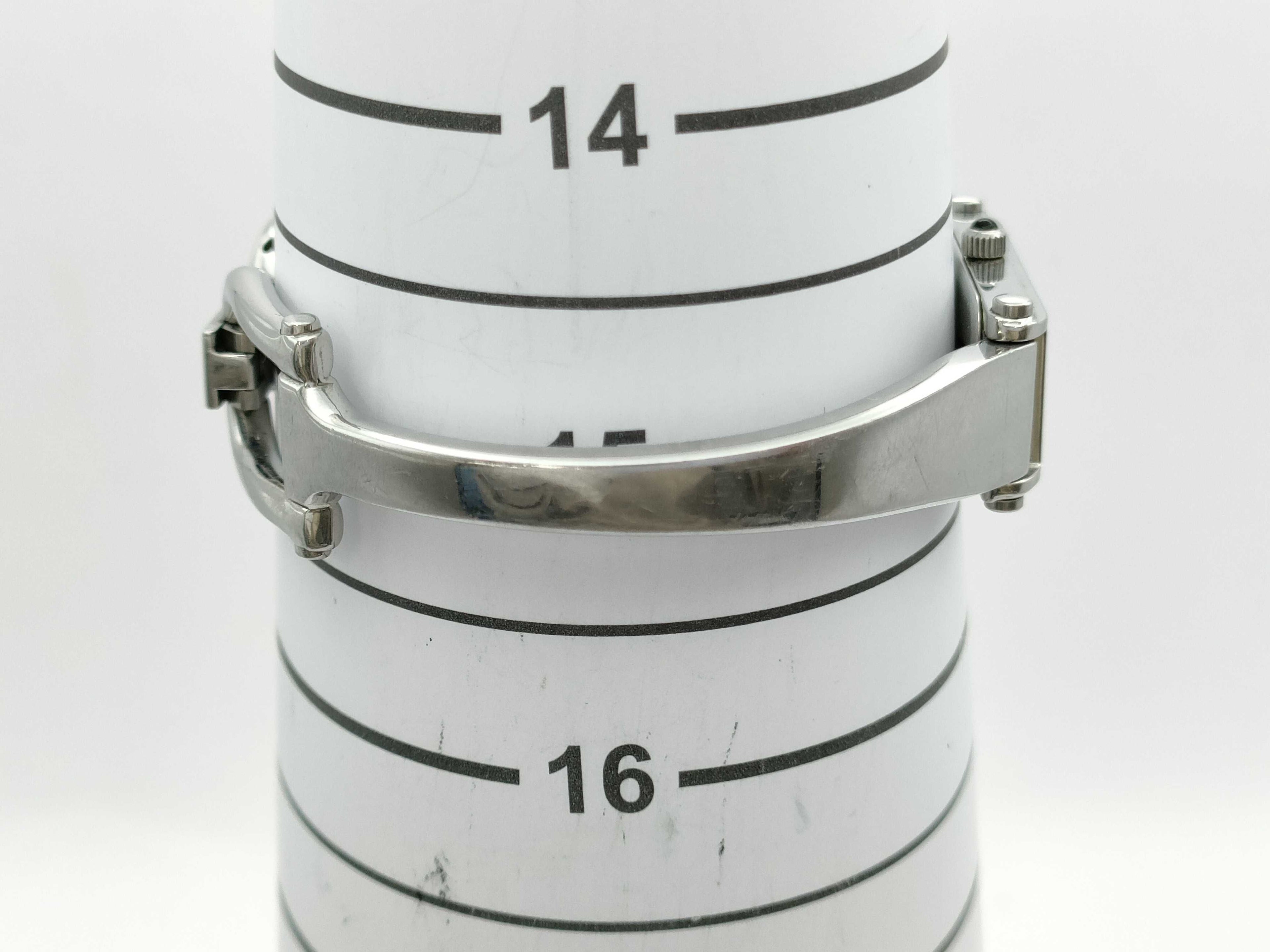 Gucci 1500l Quartz Ladies Watch
